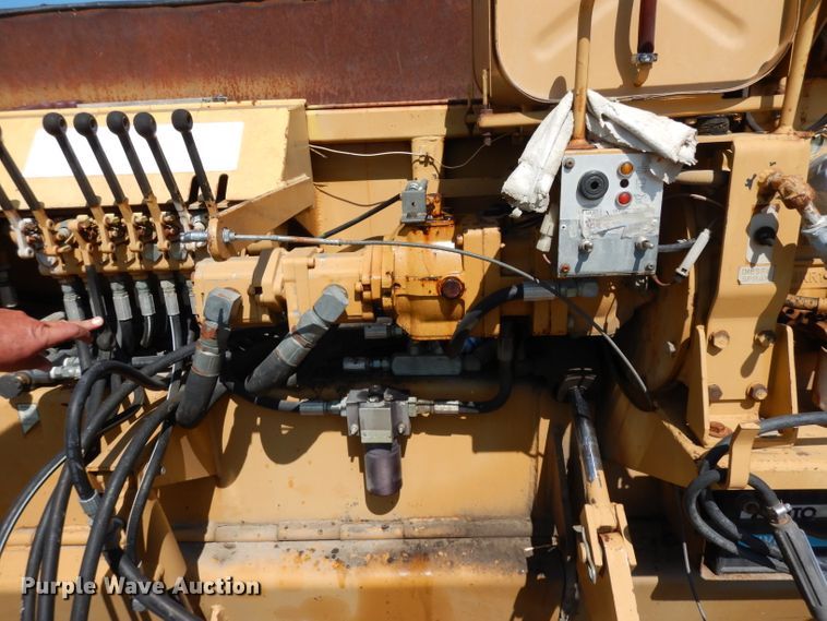 image for item DG6967 Neal DM6000  paver