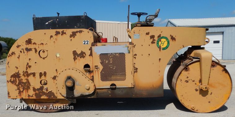 image for item DG6968 Ferguson 8-12  double drum roller