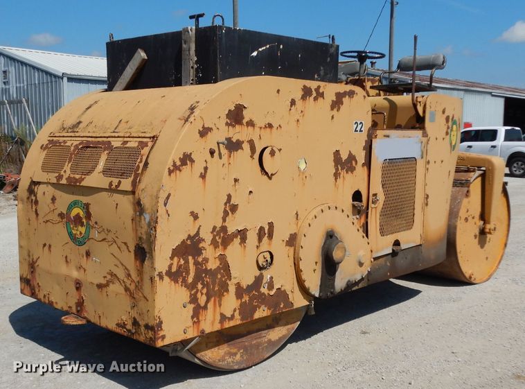 image for item DG6968 Ferguson 8-12  double drum roller