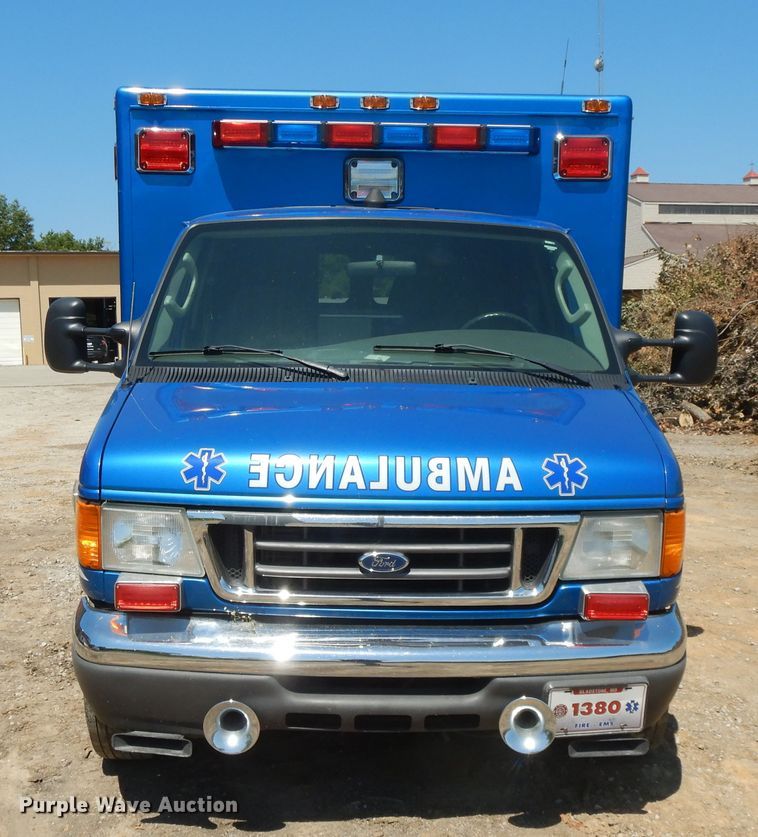 image for item DG7980 2007 Ford E450  ambulance
