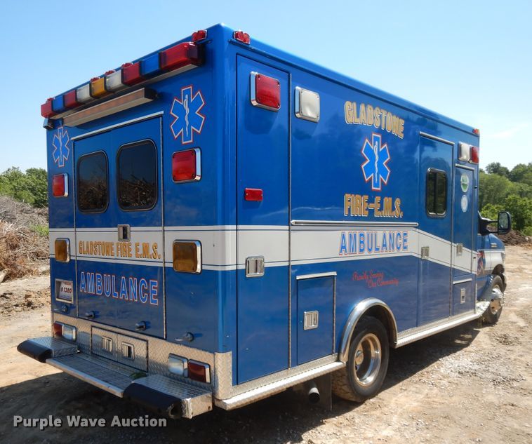 image for item DG7980 2007 Ford E450  ambulance