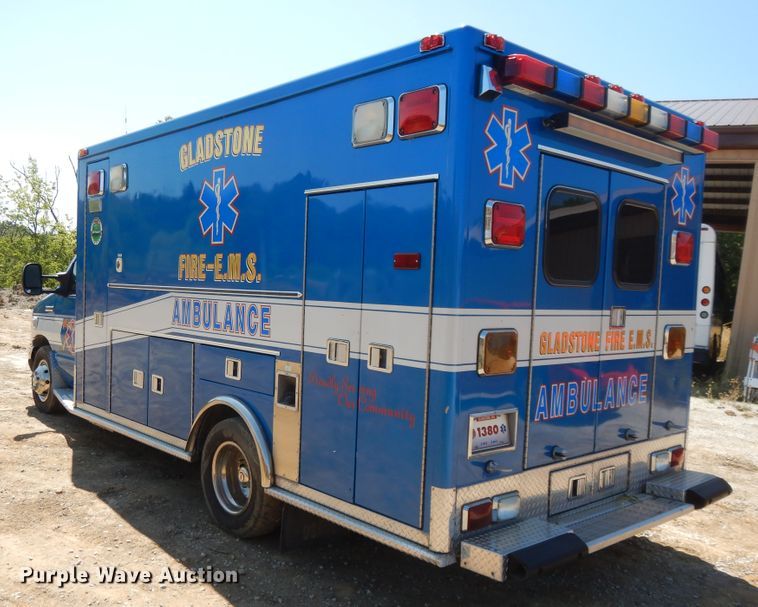 image for item DG7980 2007 Ford E450  ambulance