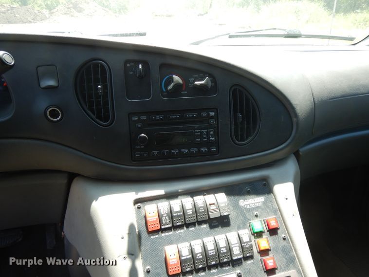 image for item DG7980 2007 Ford E450  ambulance