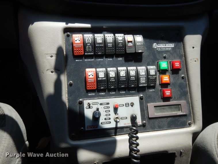 image for item DG7980 2007 Ford E450  ambulance