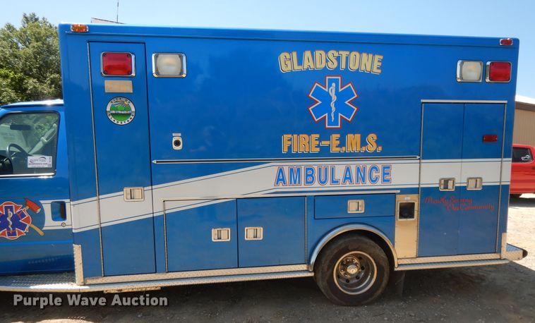 image for item DG7980 2007 Ford E450  ambulance