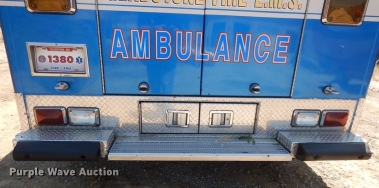 image for item DG7980 2007 Ford E450  ambulance