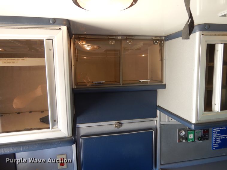 image for item DG7980 2007 Ford E450  ambulance