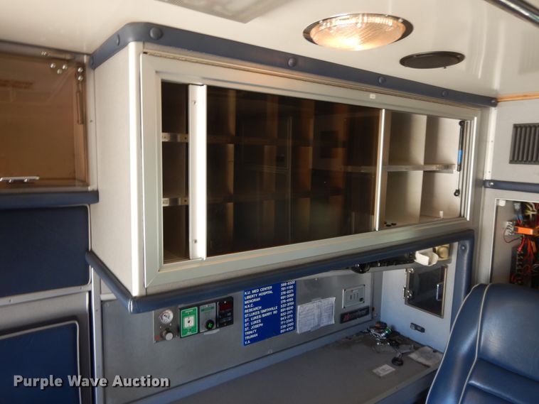 image for item DG7980 2007 Ford E450  ambulance