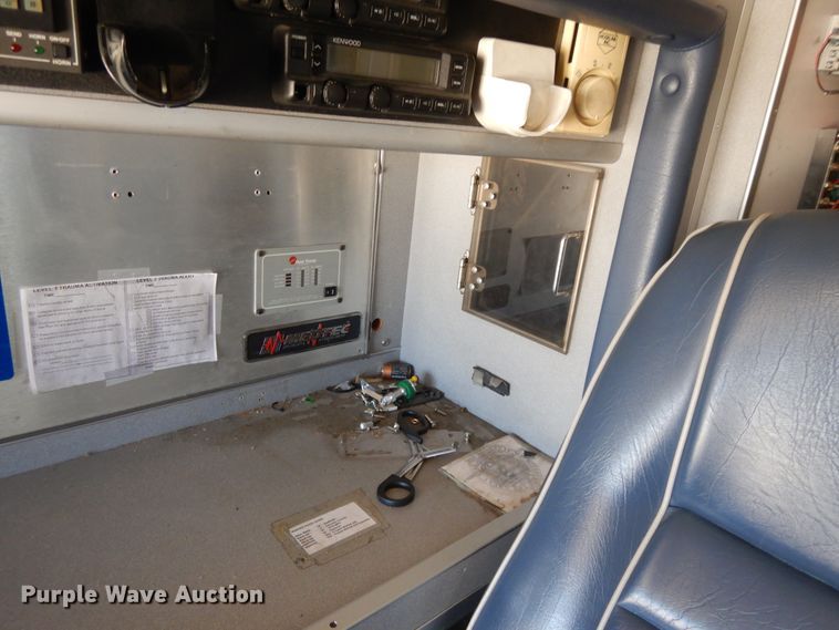 image for item DG7980 2007 Ford E450  ambulance