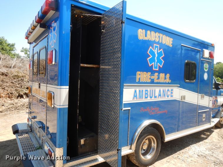 image for item DG7980 2007 Ford E450  ambulance