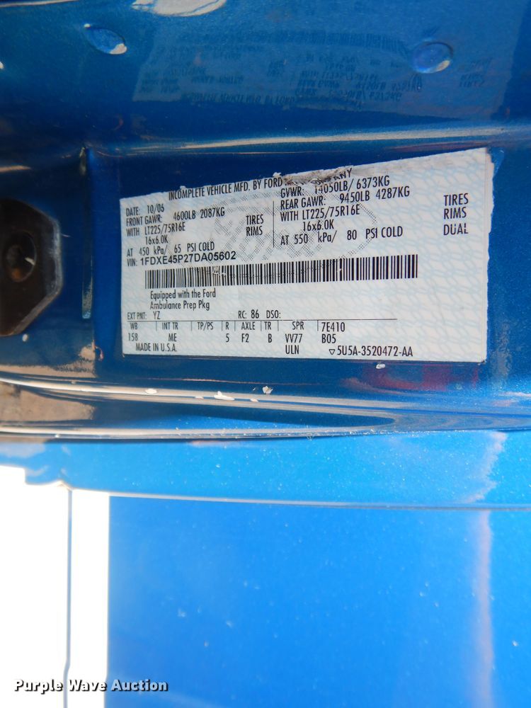 image for item DG7980 2007 Ford E450  ambulance