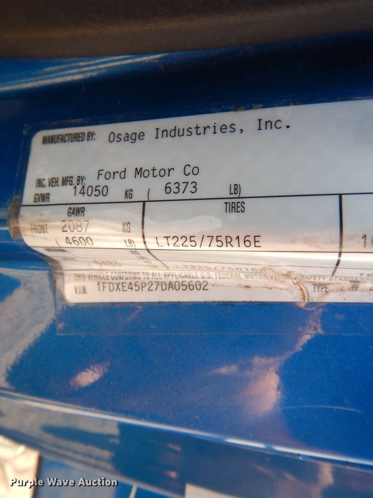 image for item DG7980 2007 Ford E450  ambulance