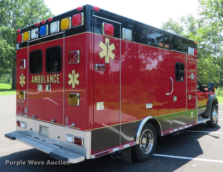 image for item DH1128 2008 Ford F450 Super Duty XLT  ambulance