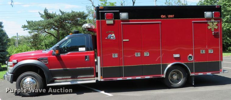 image for item DH1128 2008 Ford F450 Super Duty XLT  ambulance