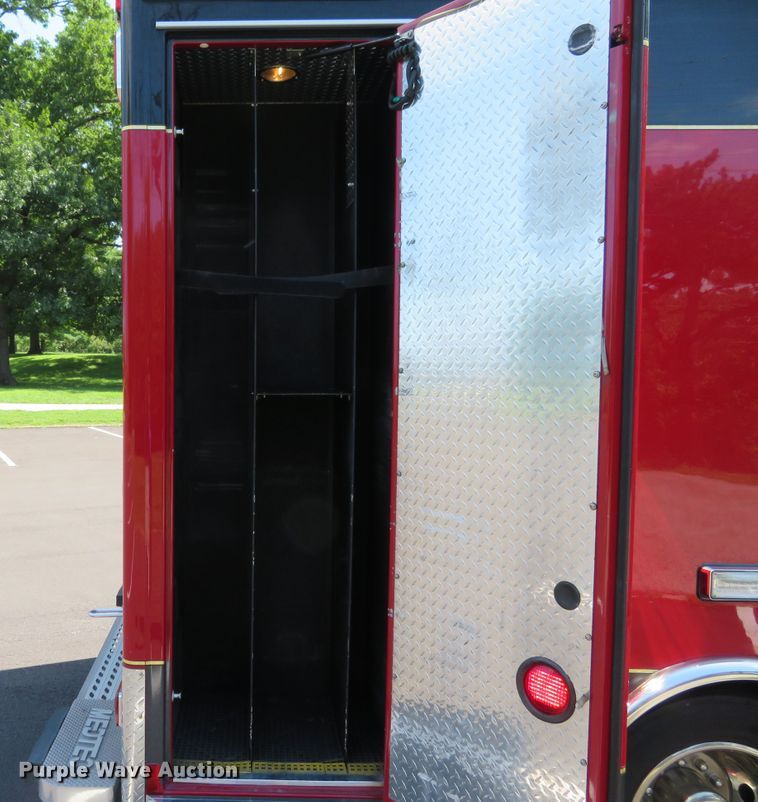 image for item DH1128 2008 Ford F450 Super Duty XLT  ambulance