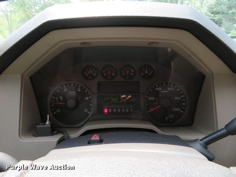 image for item DH1128 2008 Ford F450 Super Duty XLT  ambulance