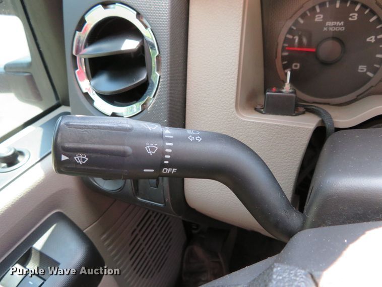 image for item DH1128 2008 Ford F450 Super Duty XLT  ambulance