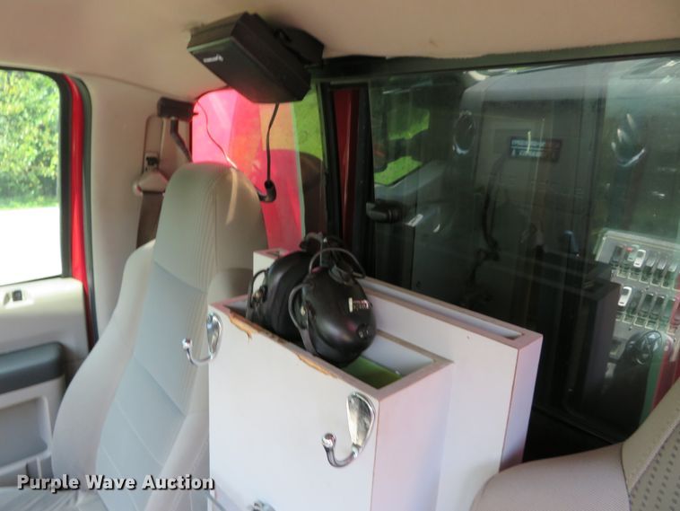 image for item DH1128 2008 Ford F450 Super Duty XLT  ambulance