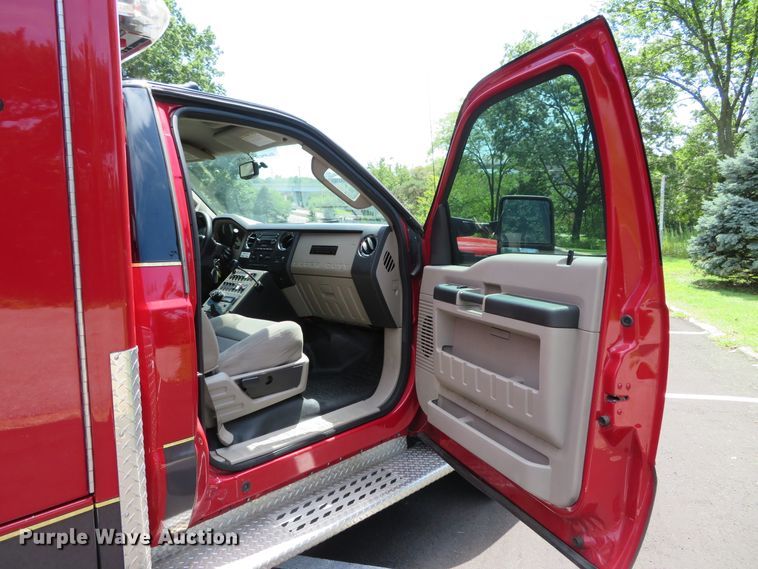 image for item DH1128 2008 Ford F450 Super Duty XLT  ambulance
