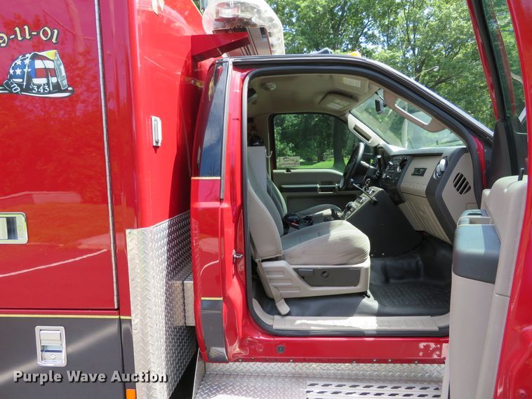 image for item DH1128 2008 Ford F450 Super Duty XLT  ambulance