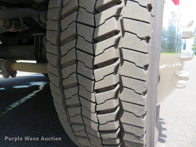 image for item DH1128 2008 Ford F450 Super Duty XLT  ambulance