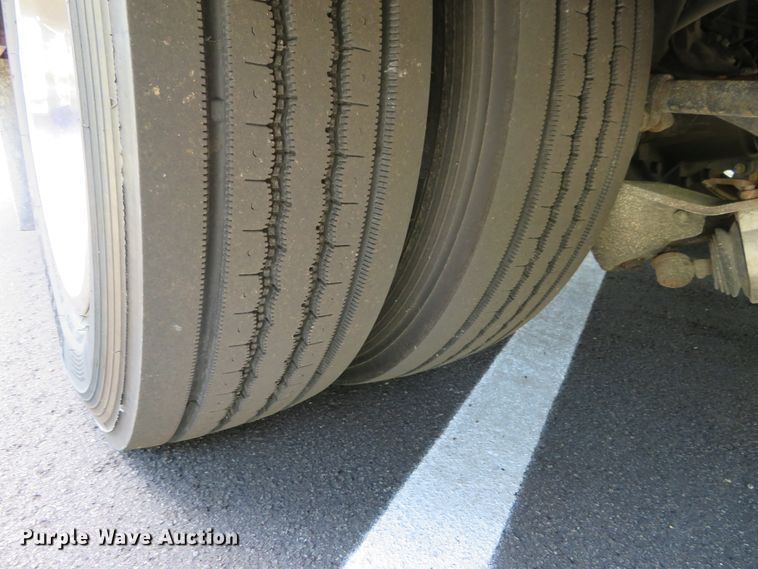 image for item DH1128 2008 Ford F450 Super Duty XLT  ambulance