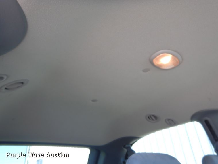 image for item DH6574 2005 Dodge Grand Caravan SE  van