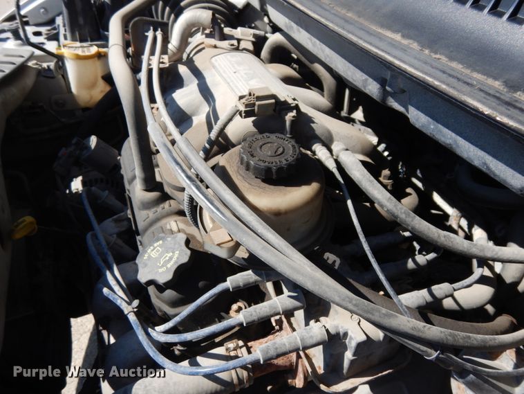 image for item DH6574 2005 Dodge Grand Caravan SE  van