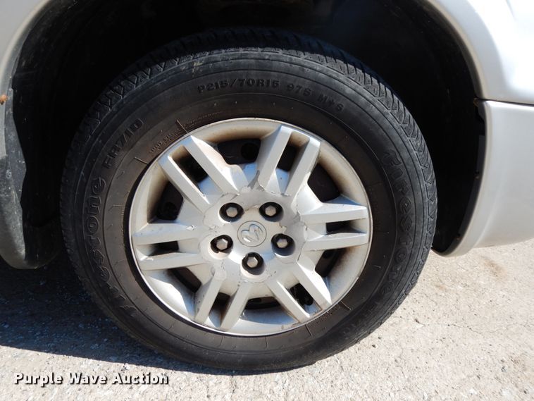 image for item DH6574 2005 Dodge Grand Caravan SE  van