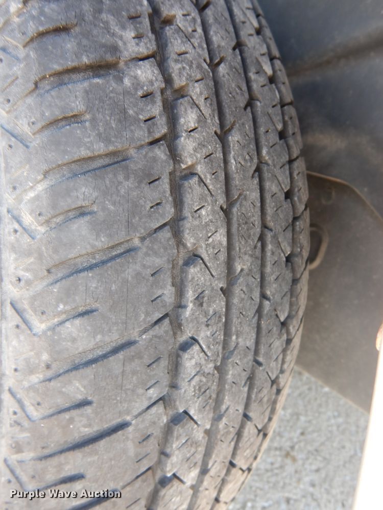 image for item DH6574 2005 Dodge Grand Caravan SE  van