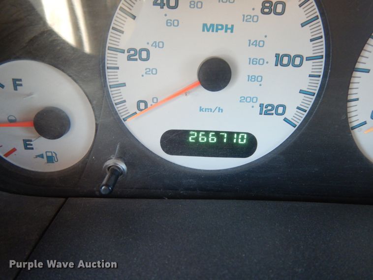 image for item DH6575 2001 Dodge Caravan Sport  van