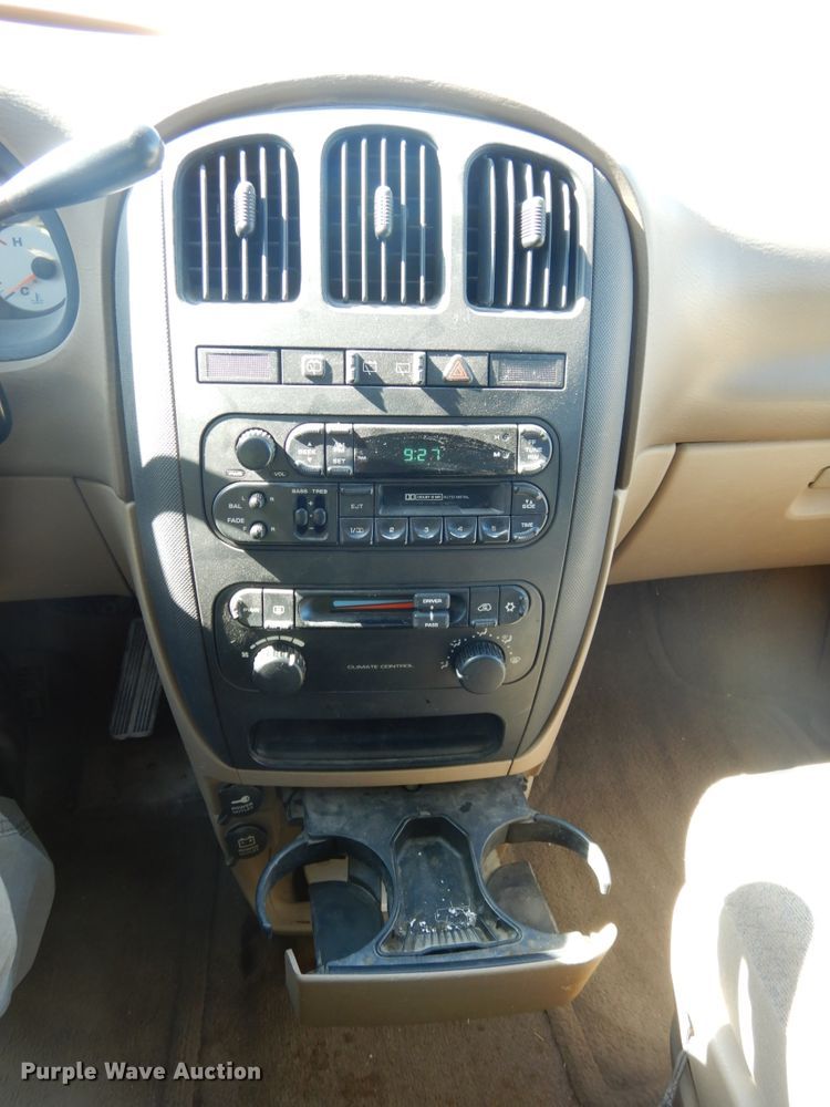 image for item DH6575 2001 Dodge Caravan Sport  van