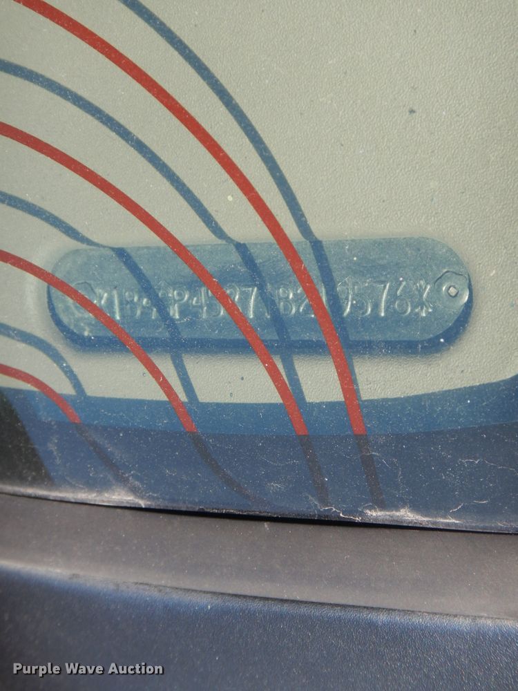 image for item DH6575 2001 Dodge Caravan Sport  van