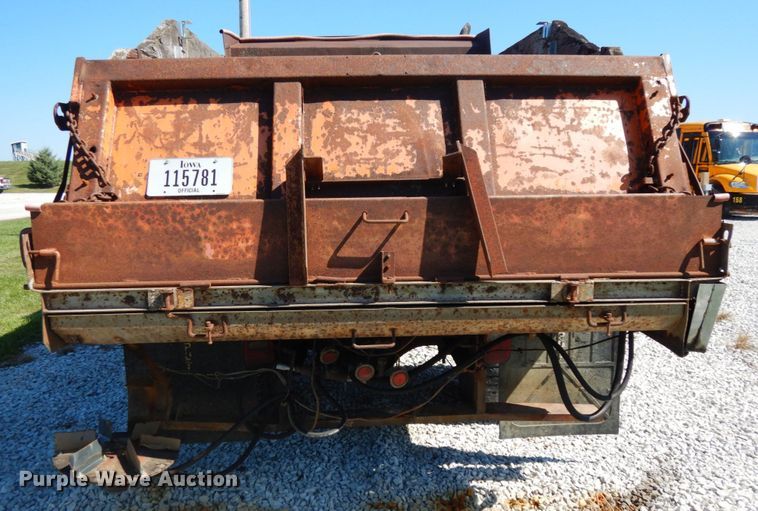 image for item DH6576 1987 International 1954  dump truck