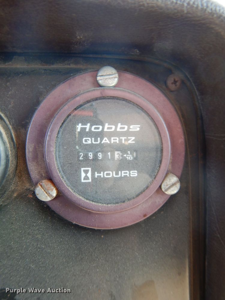 image for item DH6576 1987 International 1954  dump truck