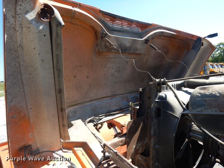 image for item DH6576 1987 International 1954  dump truck