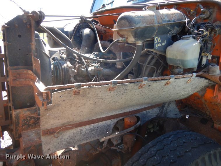 image for item DH6576 1987 International 1954  dump truck