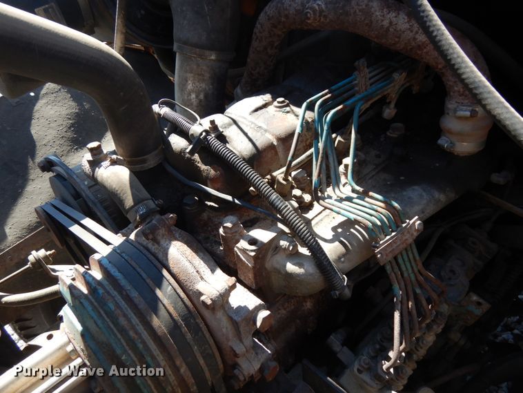 image for item DH6576 1987 International 1954  dump truck