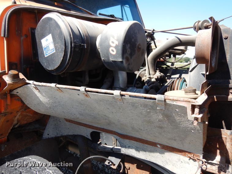 image for item DH6576 1987 International 1954  dump truck