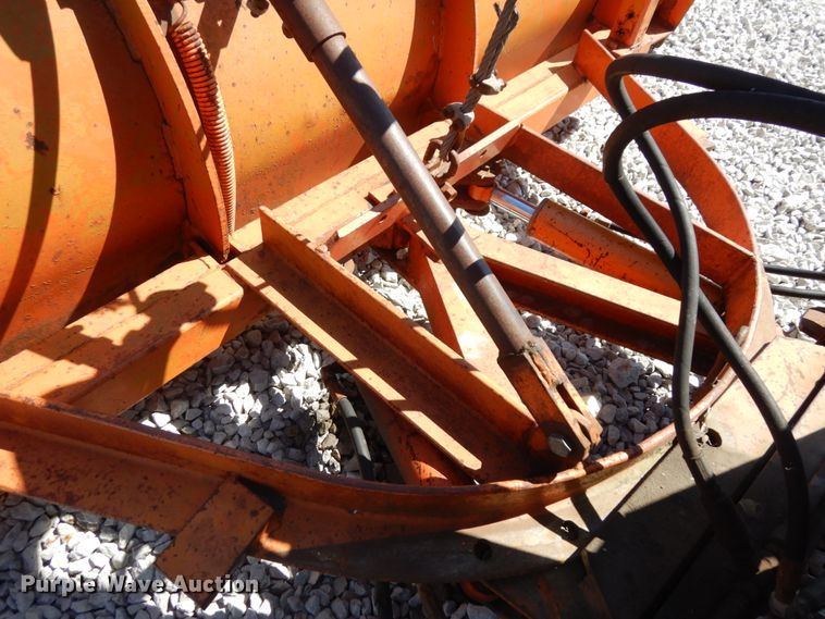 image for item DH6576 1987 International 1954  dump truck