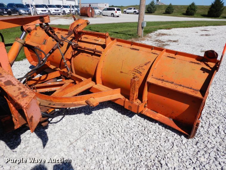 image for item DH6576 1987 International 1954  dump truck