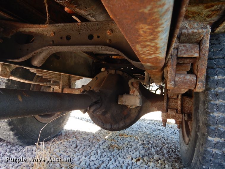 image for item DH6576 1987 International 1954  dump truck