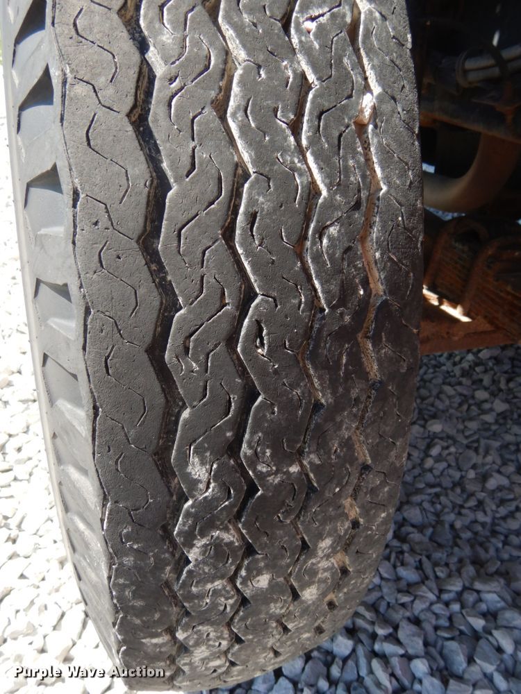 image for item DH6576 1987 International 1954  dump truck