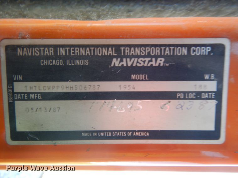 image for item DH6576 1987 International 1954  dump truck