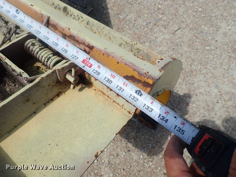 image for item DI4613 2002 International 4700  dump truck