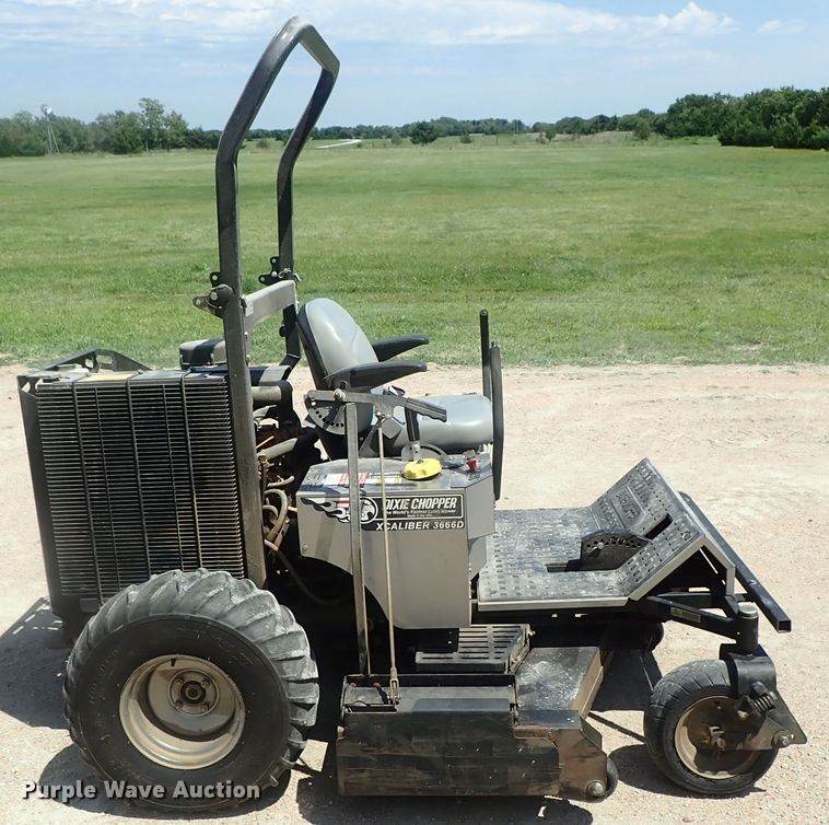 image for item DI4623 Dixie Chopper XCaliber 3666D ZTR lawn mower