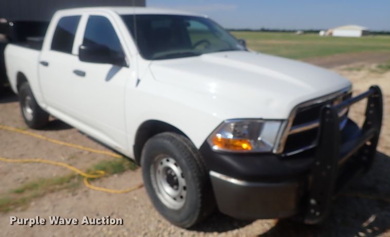 image for item DI4682 2011 Dodge Ram 1500  Crew Cab pickup truck