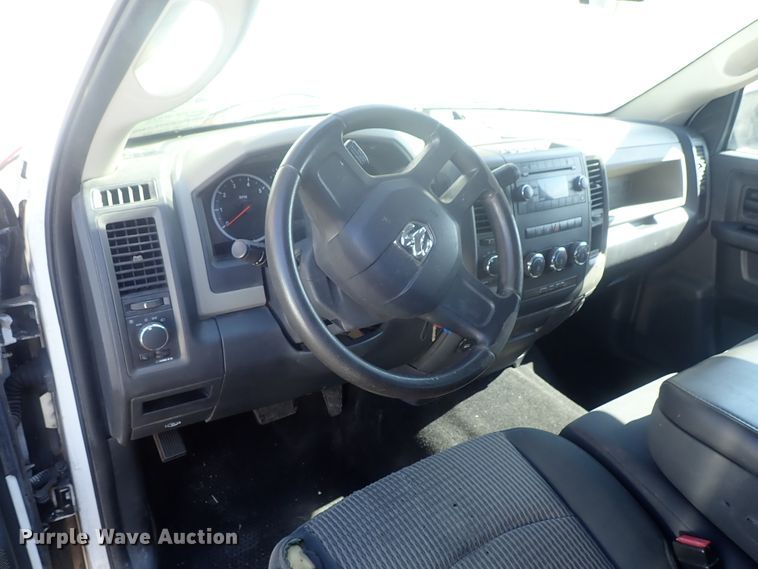 image for item DI4682 2011 Dodge Ram 1500  Crew Cab pickup truck