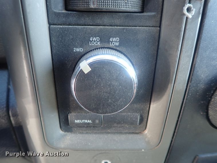 image for item DI4682 2011 Dodge Ram 1500  Crew Cab pickup truck