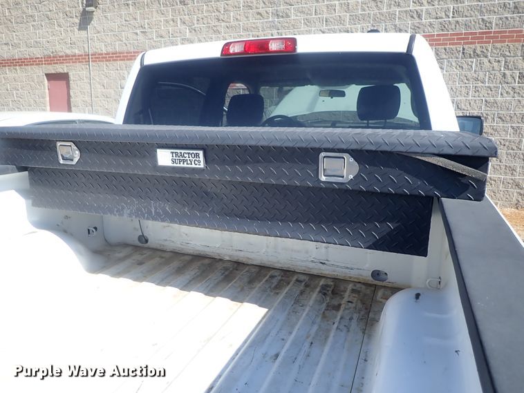 image for item DI4682 2011 Dodge Ram 1500  Crew Cab pickup truck